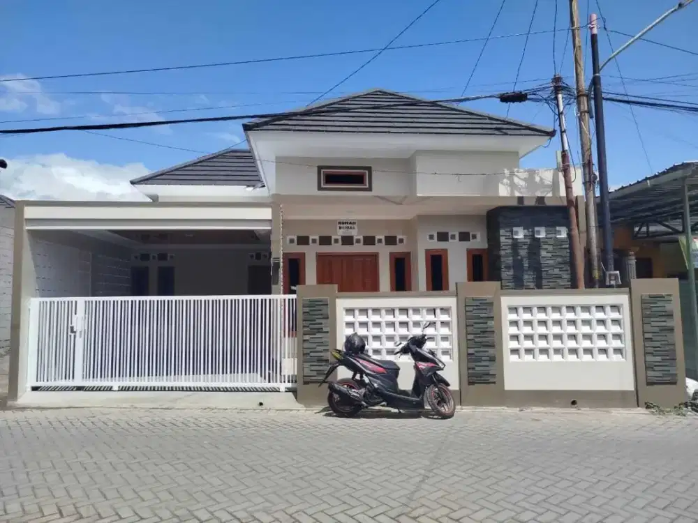 Rumah baru dalam cluster siap huni di Godean