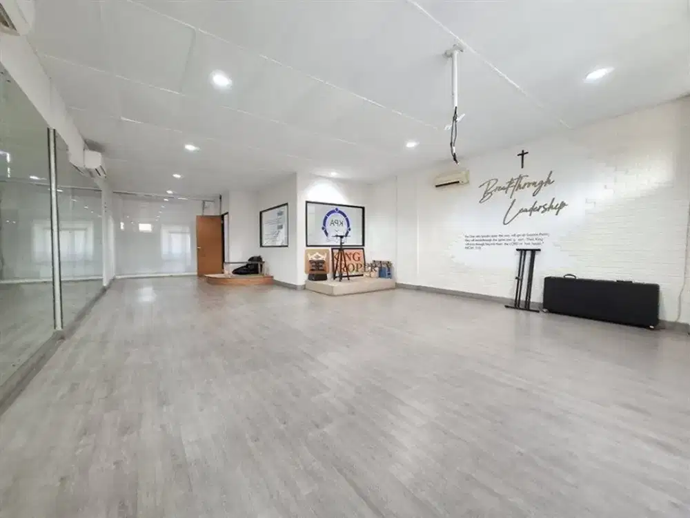 Dijual Ruko Green Ville Maisonatte 4 Lantai Bonus Furnish Yang Menempel Area Dataran Tinggi Bebas Banjir Lokasi Terdekat Tanjung Duren Mall CP