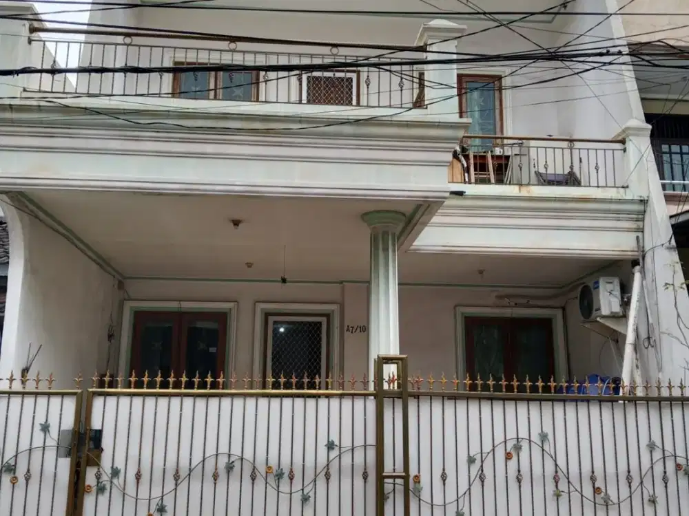 Murah !! DIJUAL CEPAT RUMAH 8X17 SHM 1 LANTAI SEMI FURNISHED