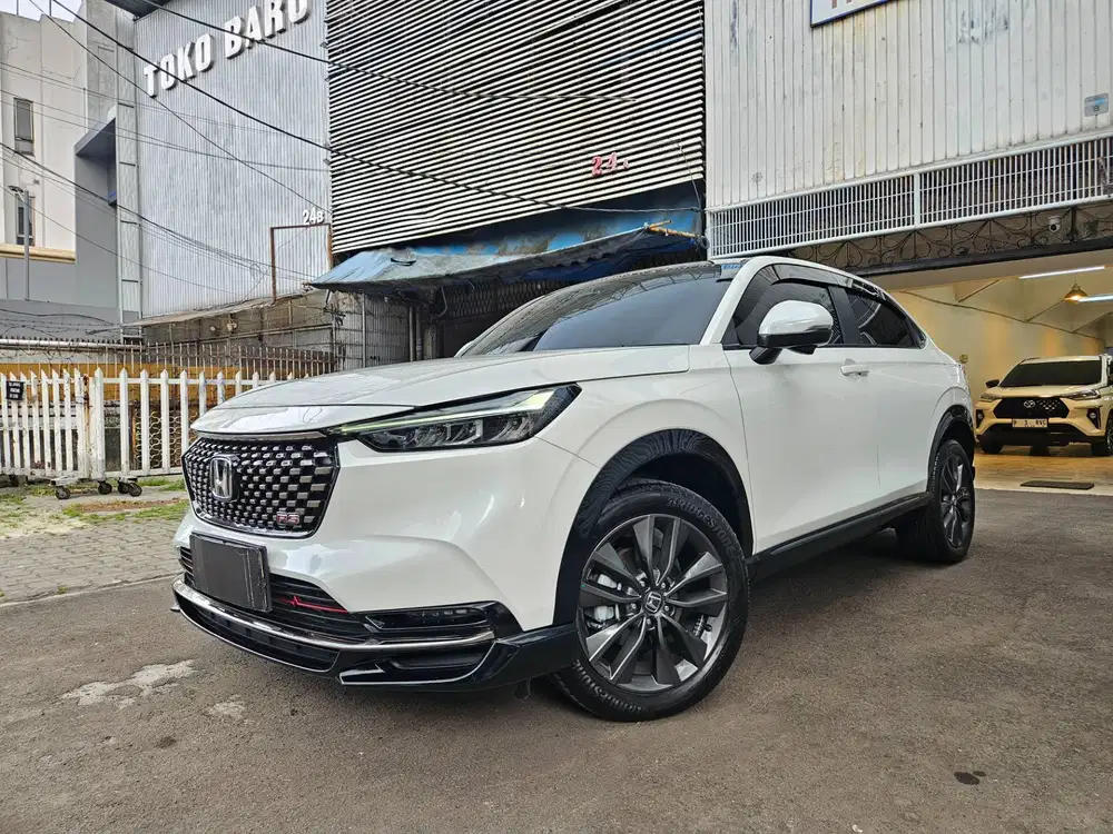 30 rb km Honda HRV 1.5 RS turbo sensing 2023 nik 2022 putih E white SE