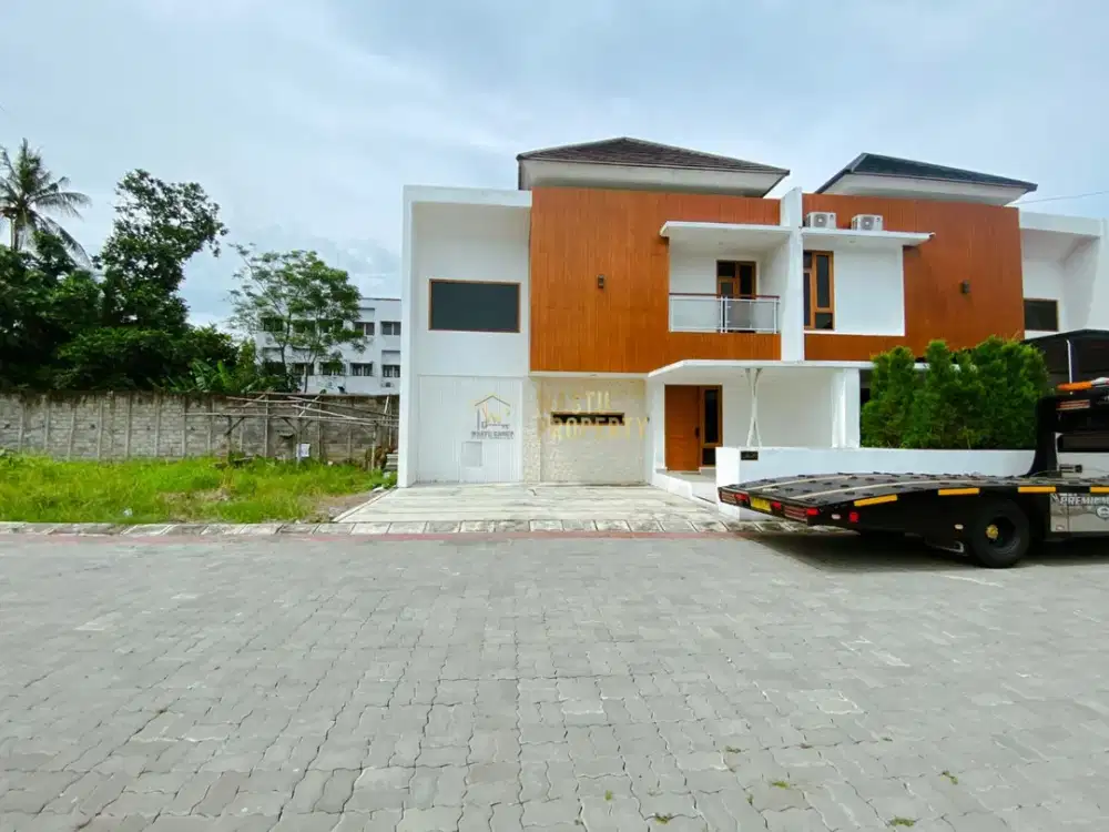 RUMAH 2 LANTAI MURAH DI JL. RAYA TAJEM