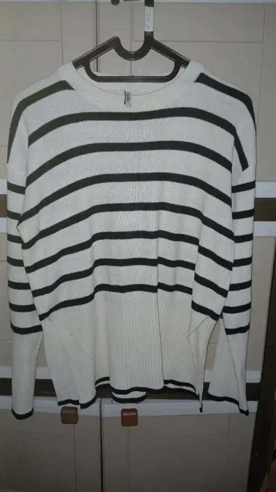 nigoo stripe sweater