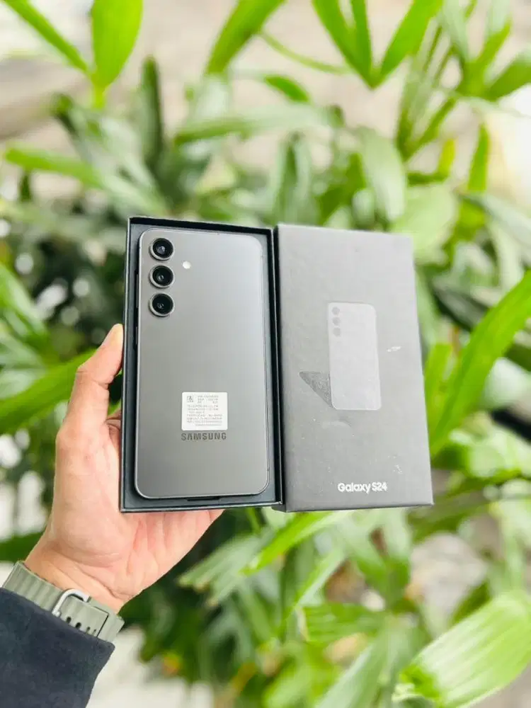 Samsung S24 5G 8/256 gb SEIN Second Like New Garansi Aktif