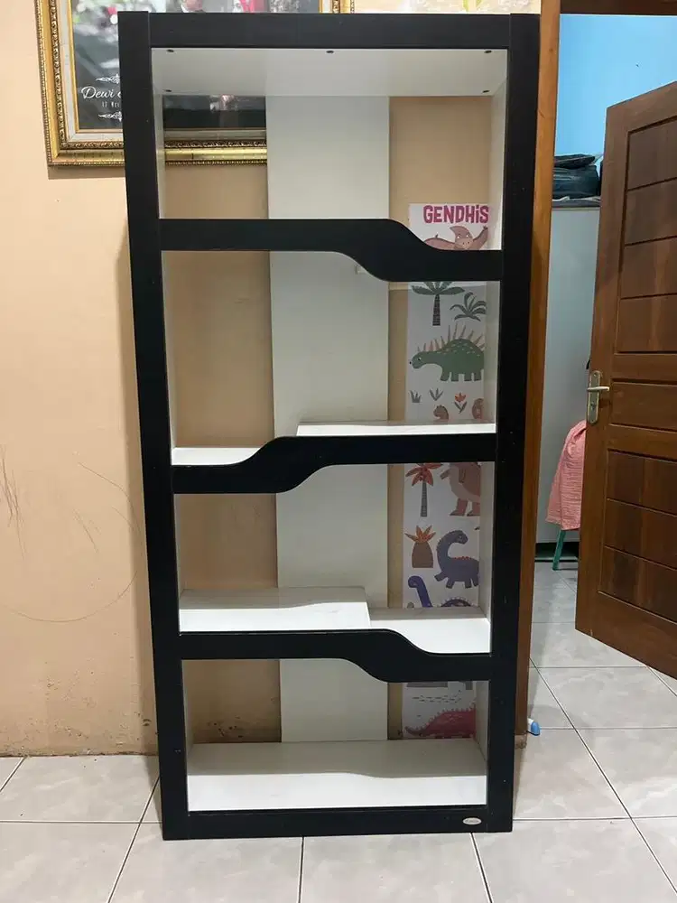 Rak Preloved Kondisi VVGC