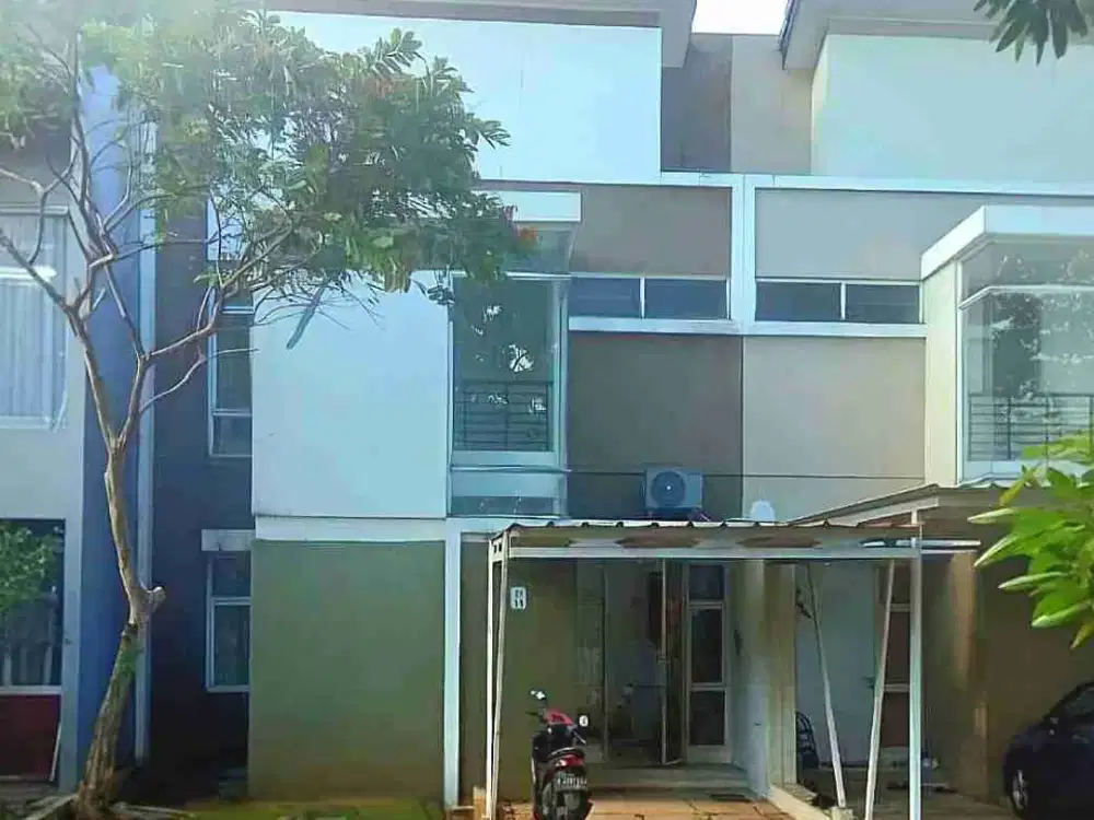 Rumah 2 lantai, siap huni, nyaman, luas