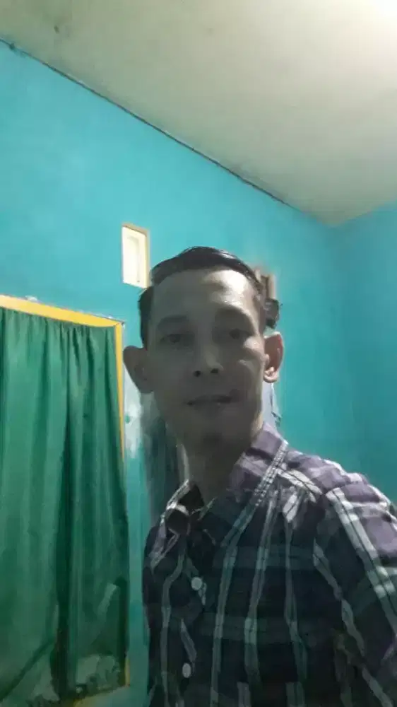 House Keeper ( Penjaga rumah / kantor )