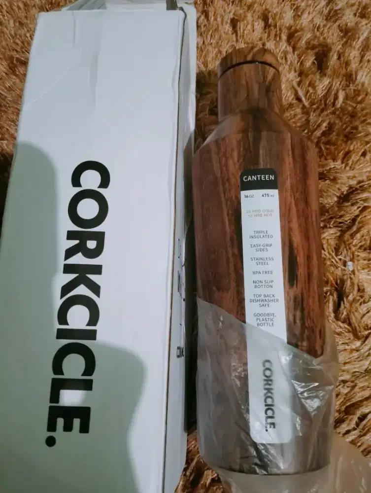 Botol minum corkcicle