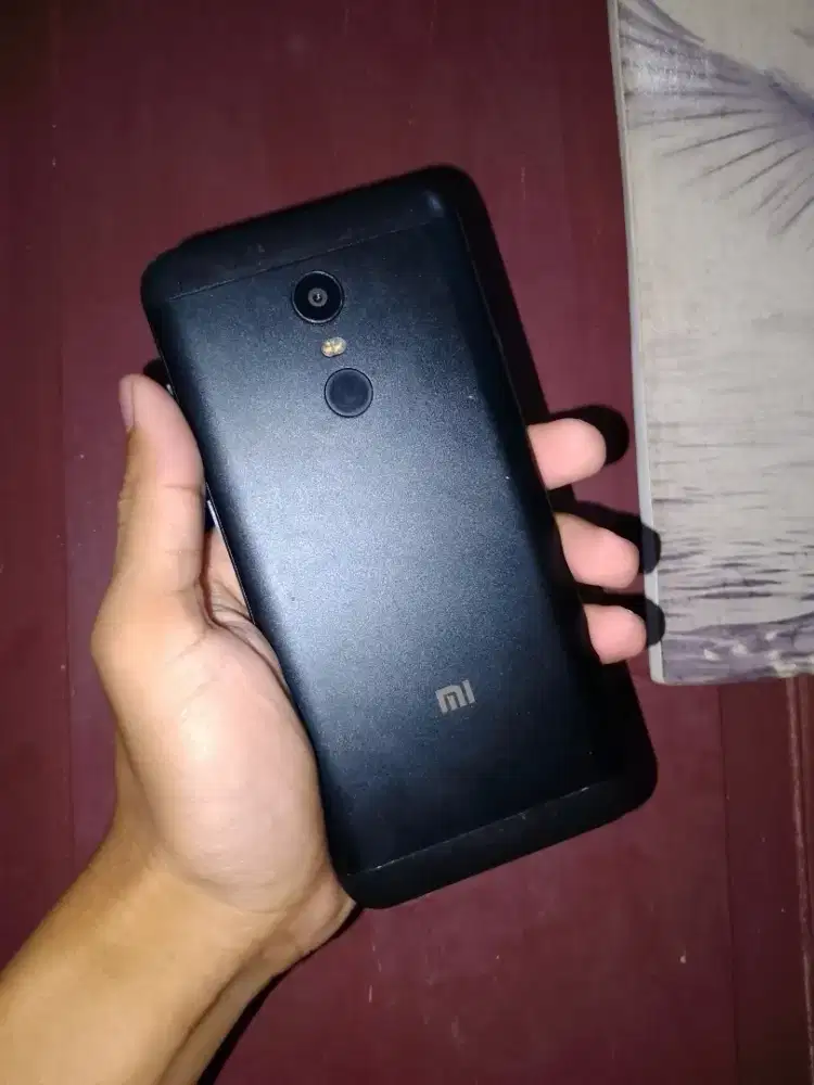 Xiaomi Redmi 5 Plus RAM 4/64GB Black