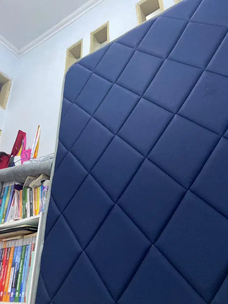 Jual Kasur In The BOX 160x200 Bekas