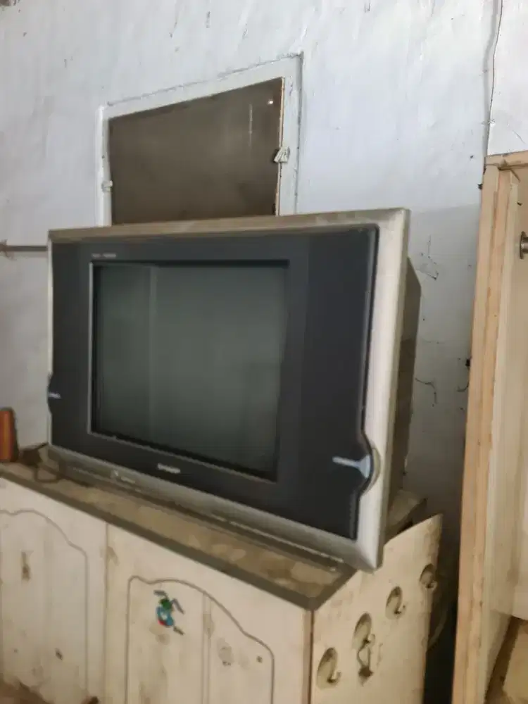 Tv tabung Sharp 22