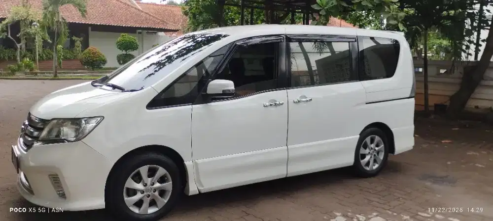 nissan serena 2013 hws AT