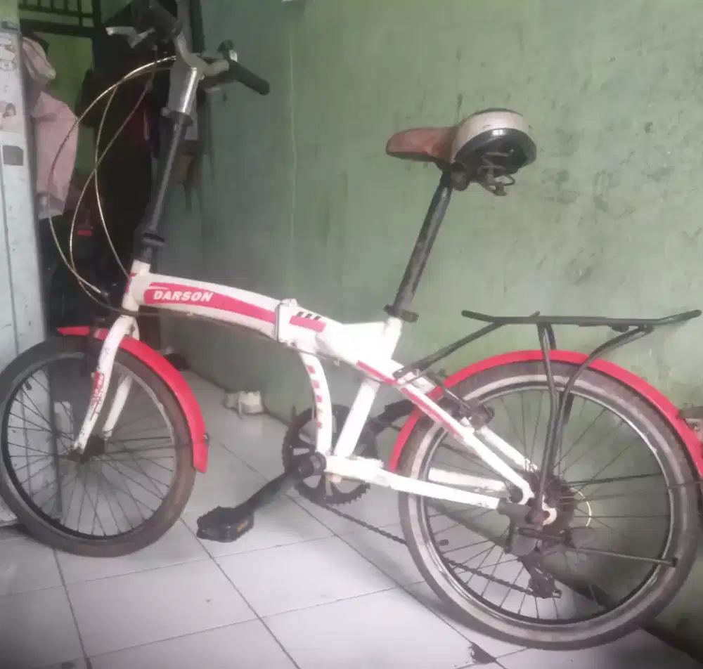 Sepeda lipat UK ban 20