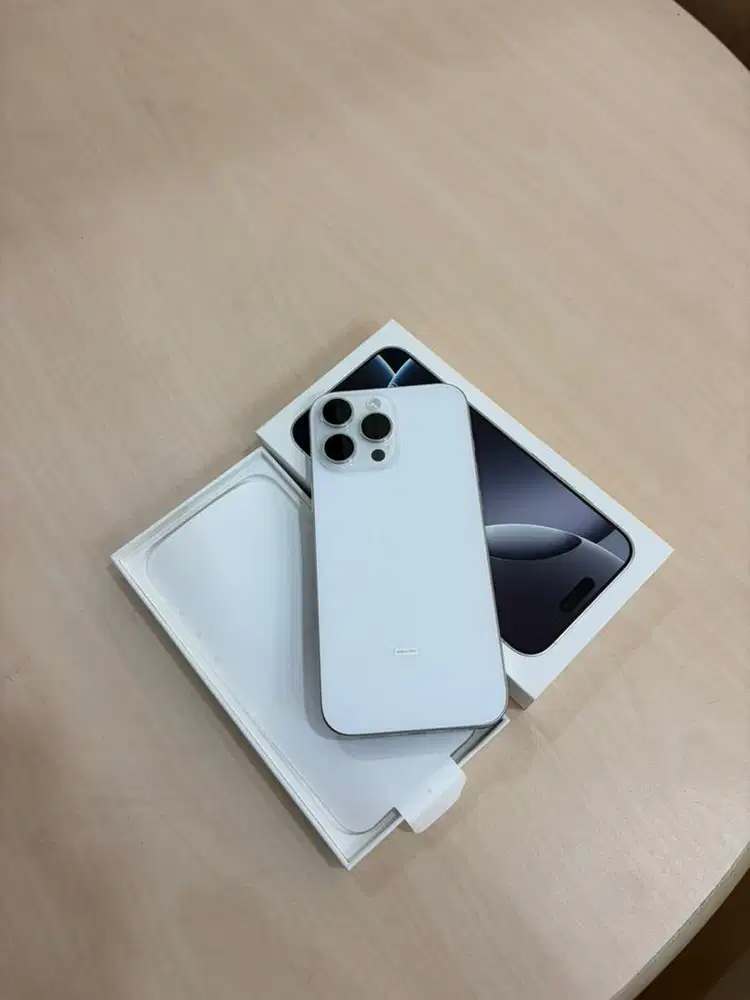 IPHONE 16 PROMAX 512 GB WHITE | pemakaian baru 3 bulan