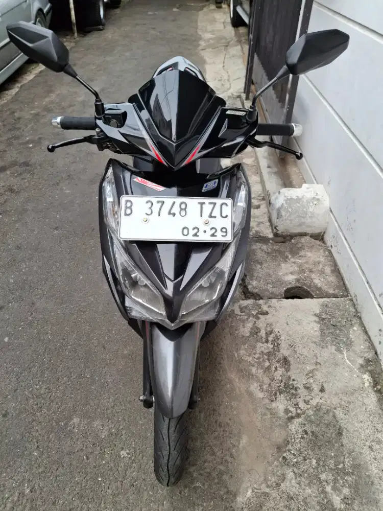 Vario KZR 125, tahun 2014 Idling Stop