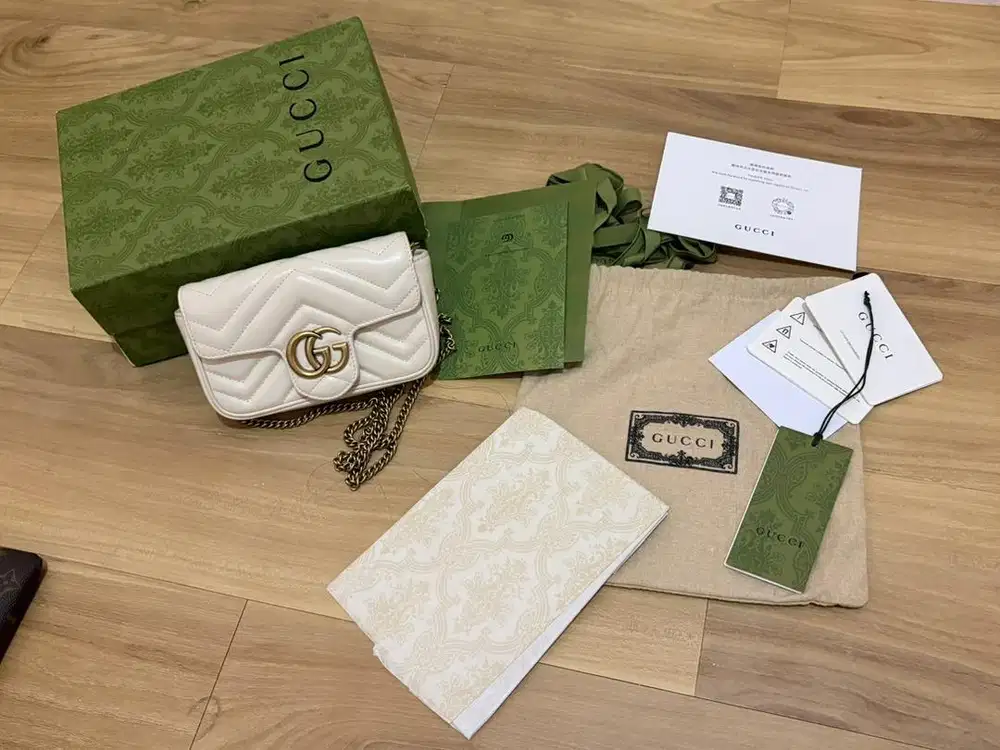 Gucci Marmont Supermini