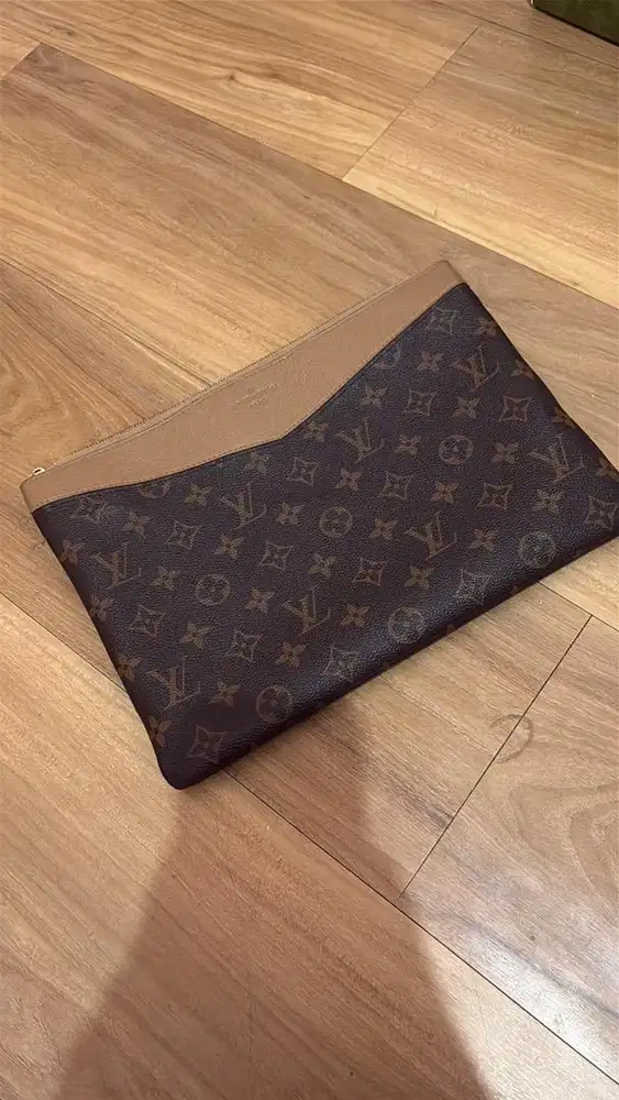Lv Monogram Clutch