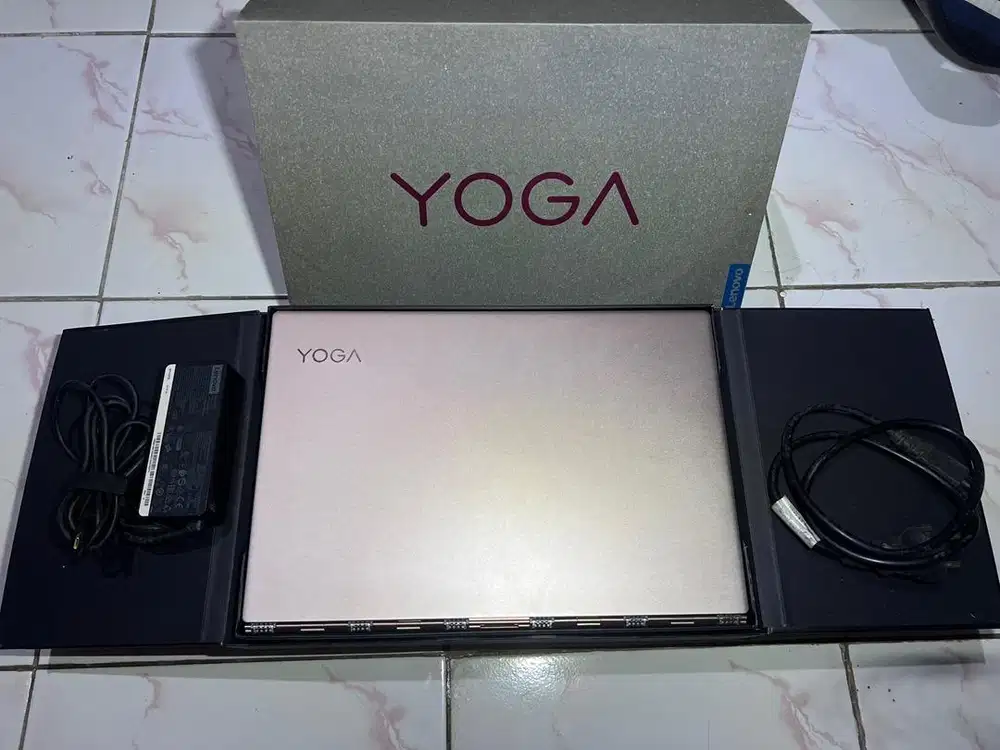 Lenovo Yoga i7 16GB/512GB