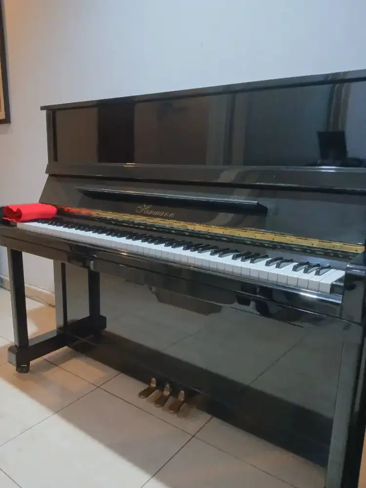 Dijual Piano Merk Hermann
