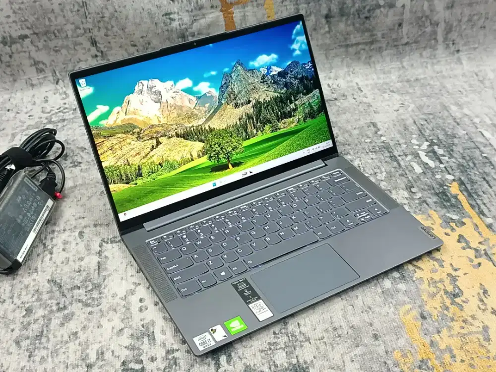 Lenovo Yoga Slim 7 Core i7-1065G7 16GB 512GB GeForce MX350 Like New