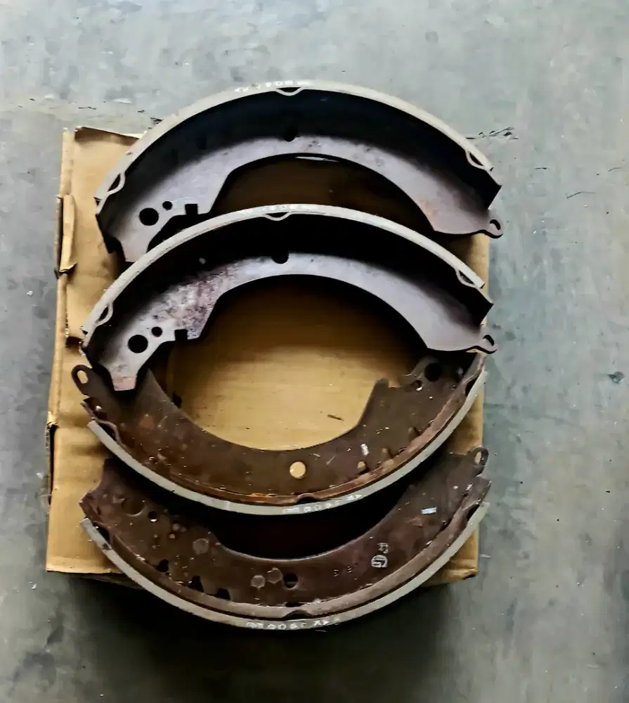 Kampas Rem Belakang Terios Rush Gen 1 Konde TDW Astra Otoparts