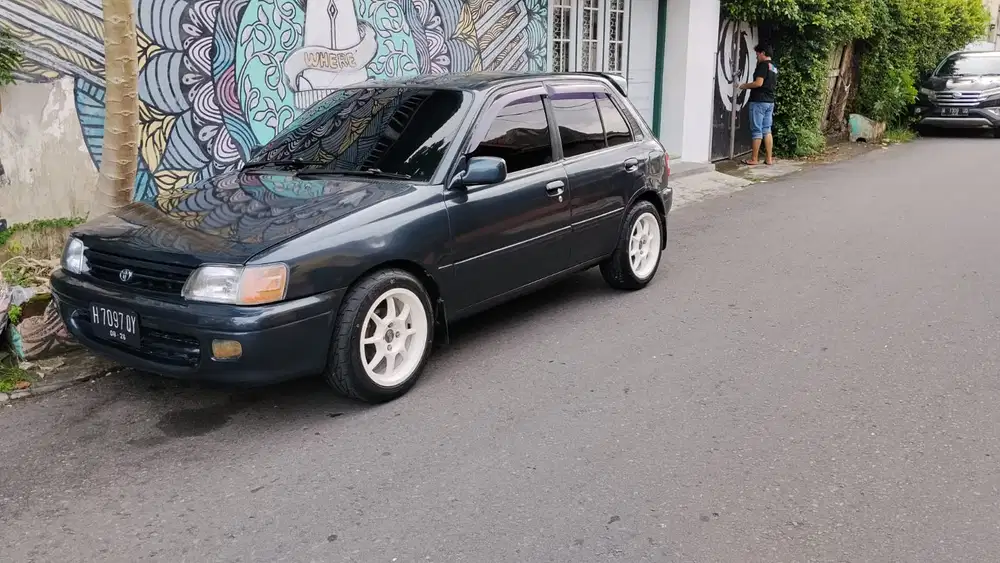 Lain-lain Lain-lain 1990 Bensin