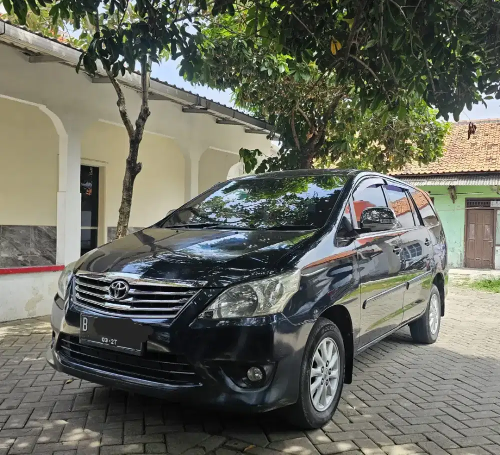 KIJANG INNOVA 2.5 G DIESEL AT 2012