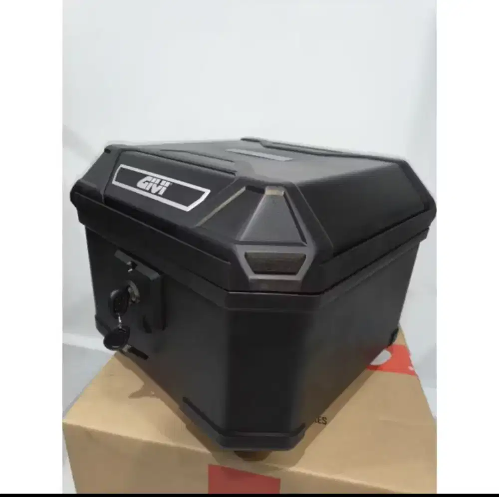 Box givi new ultimo 37