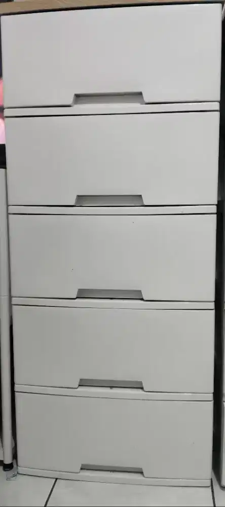 Lemari rovega 5 susun