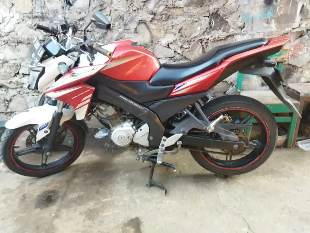 Jual motor yamaha vixion