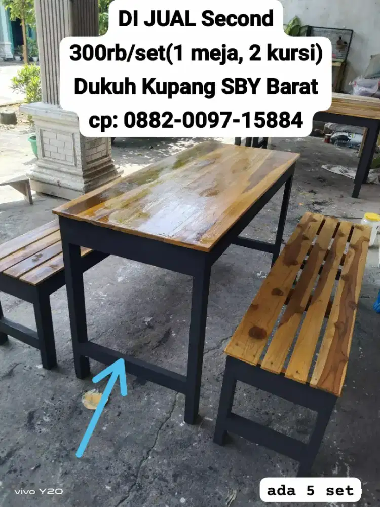 Dijual 1 Meja 2 Kursi Angkringan(300rb)