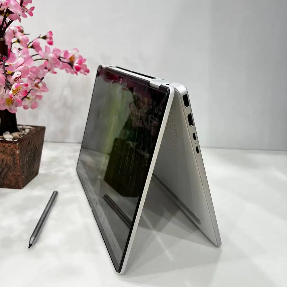 HP OmniBook 5 Flip 14-fp0558TU Intel Core 5 120U 512GB SSD 16GB 2K IPS