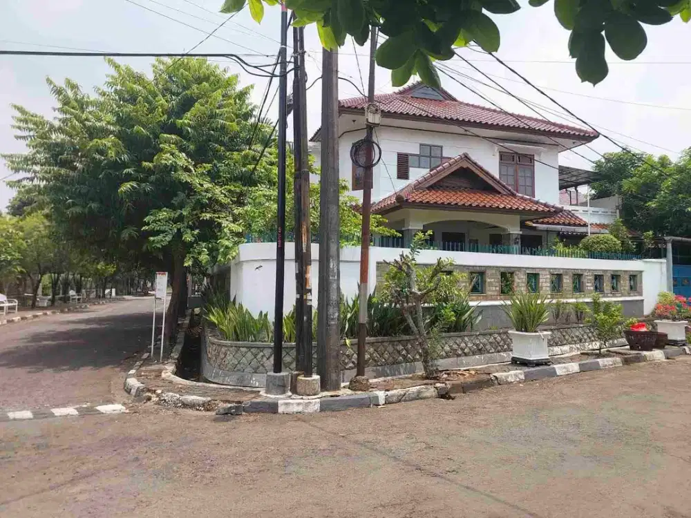 Dijual rumah mewah hook asri LT 550 LB 400 di komplek bulok pondok melati jatiwarna