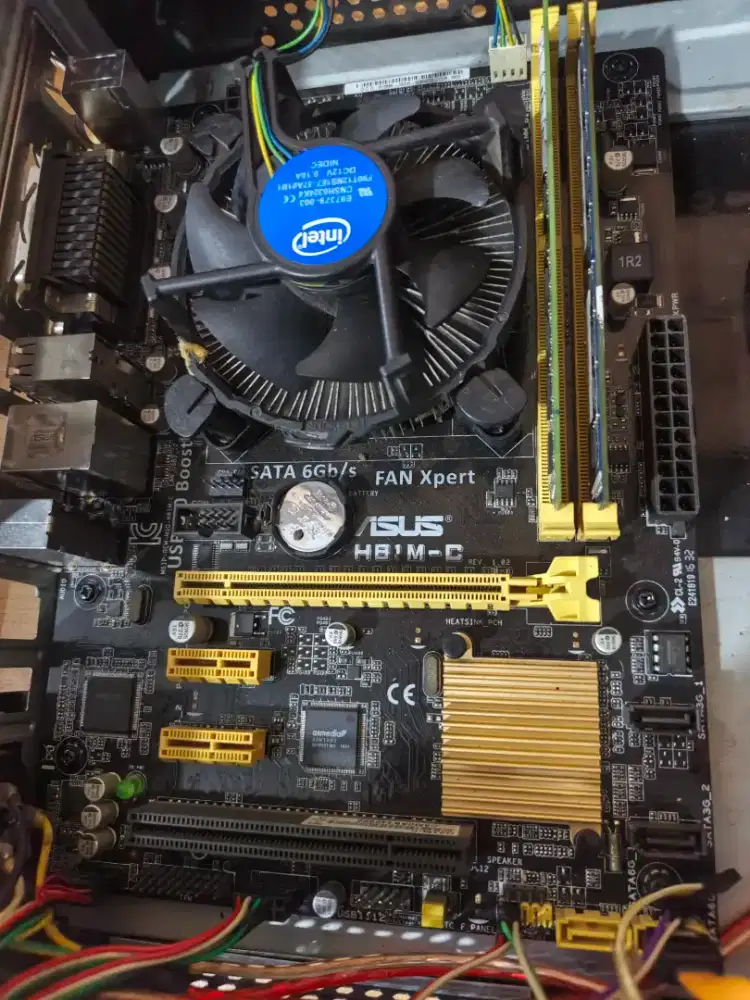 Paket Motherboard Asus H81M i3 Gen 4 Ram 4gb