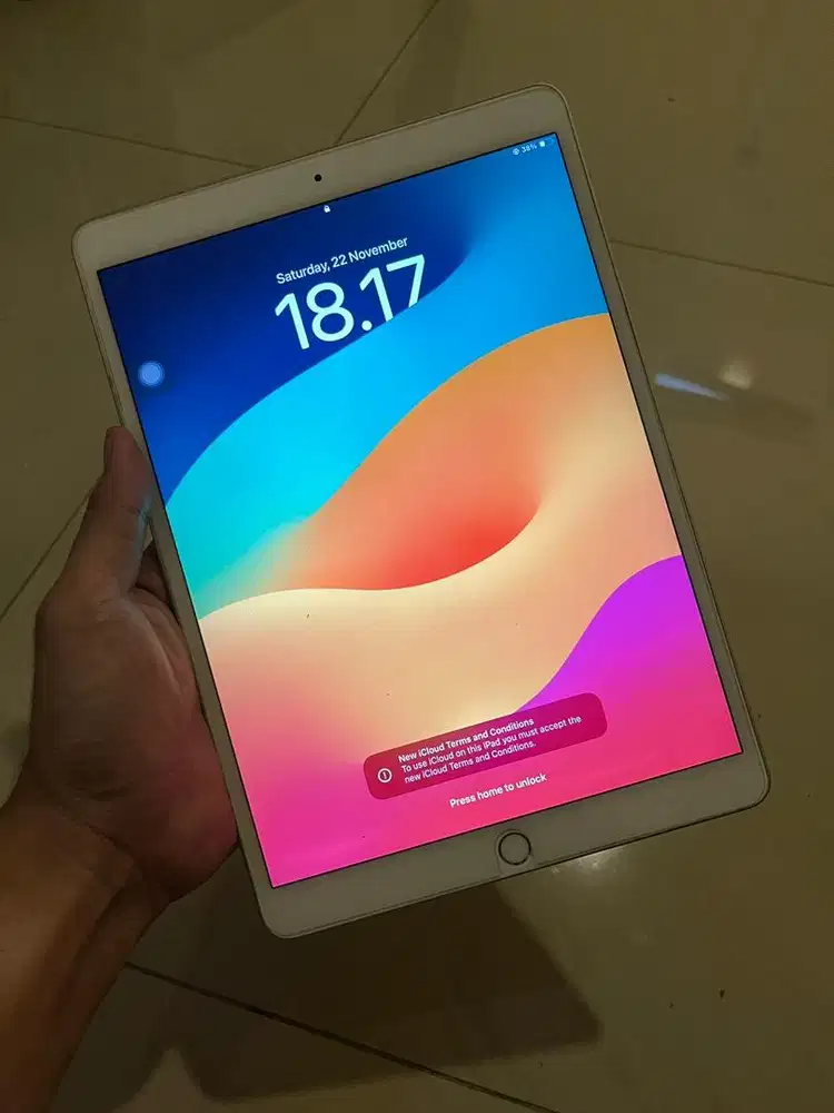 iPad Air 3 Gen3 (2019) 64GB Silver – WiFi + Cellular