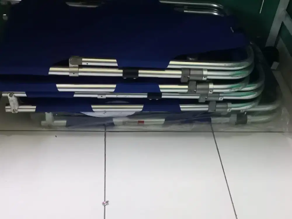 TANDU BESI LIPAT WARNA BIRU – HSC 2025