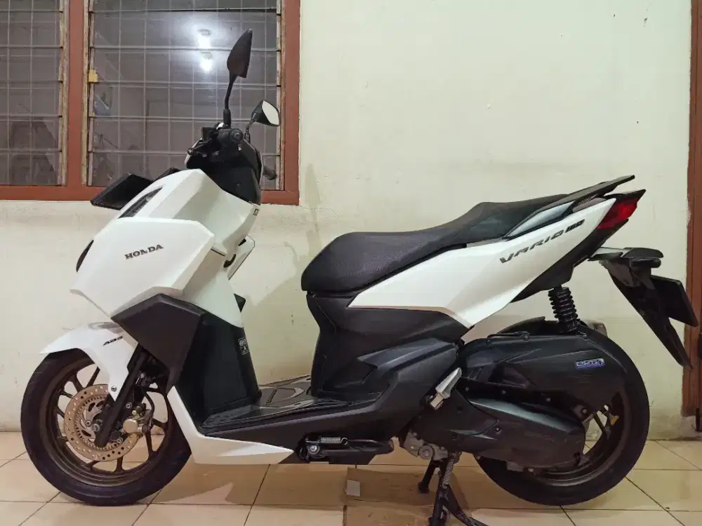 Honda VARIO 160 ABS KEYLESS CBS ISS 2022 BL 7( TYPE TERTINGGI/ GRESS)