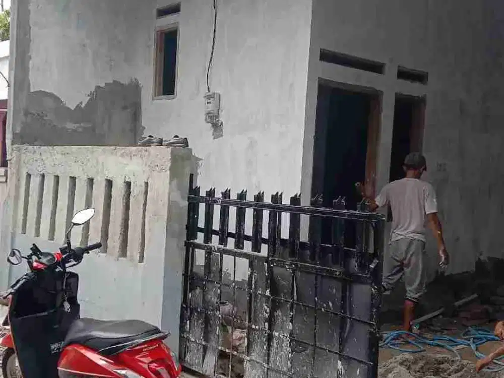 DI JUAL RUMAH PERUMNAS KARAWACI KOTA TANGERANG