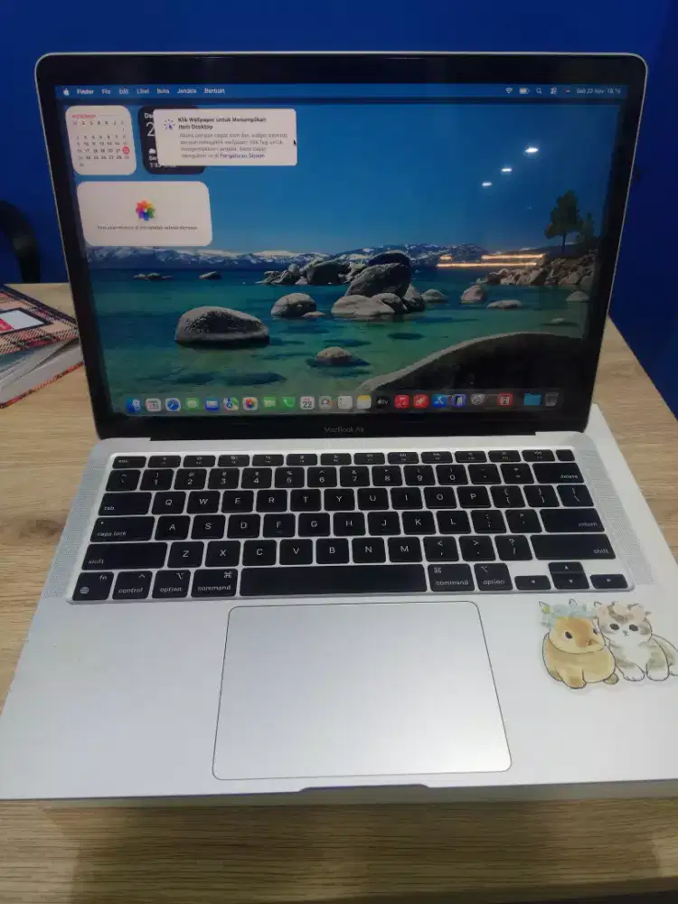 Macbook Air M1 Silver 13 Inch 8/256GB iBox