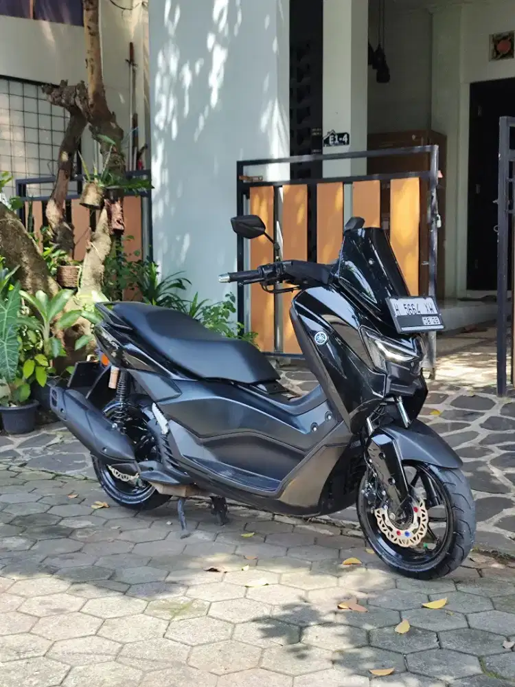 NMax Neo S 2024 Black Variant