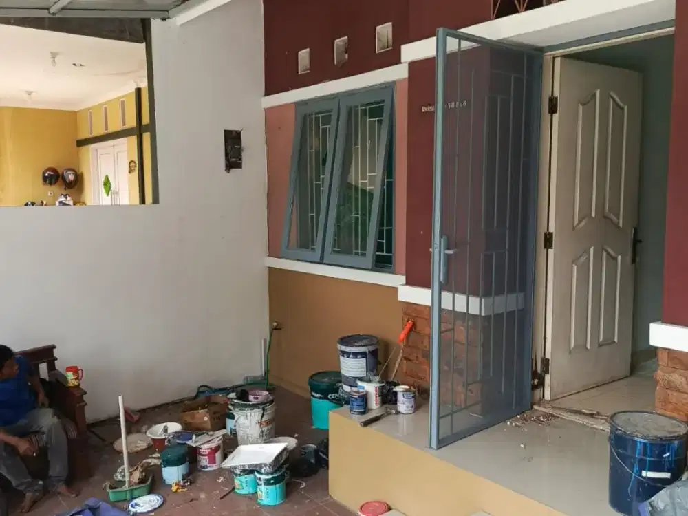 Sewa Rumah 3+1 kamar tidur Di Palem Semi Karawaci Tangerang