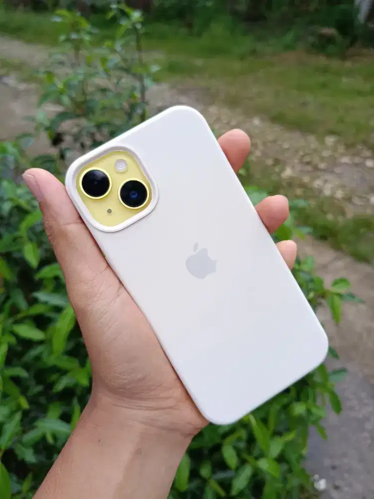 iPhone 14 iBox Yellow