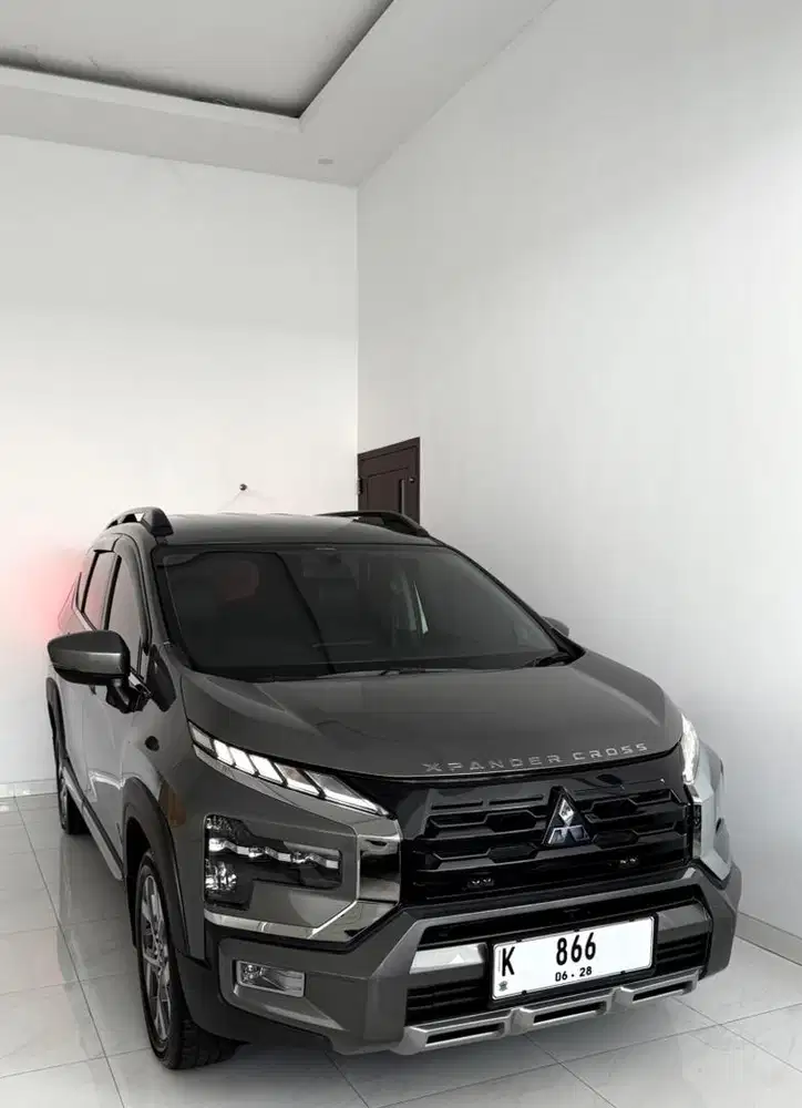 Low KM..!  Mitsubishi Xpander Cross Plus 1.5L CVT Premium Package 2023
