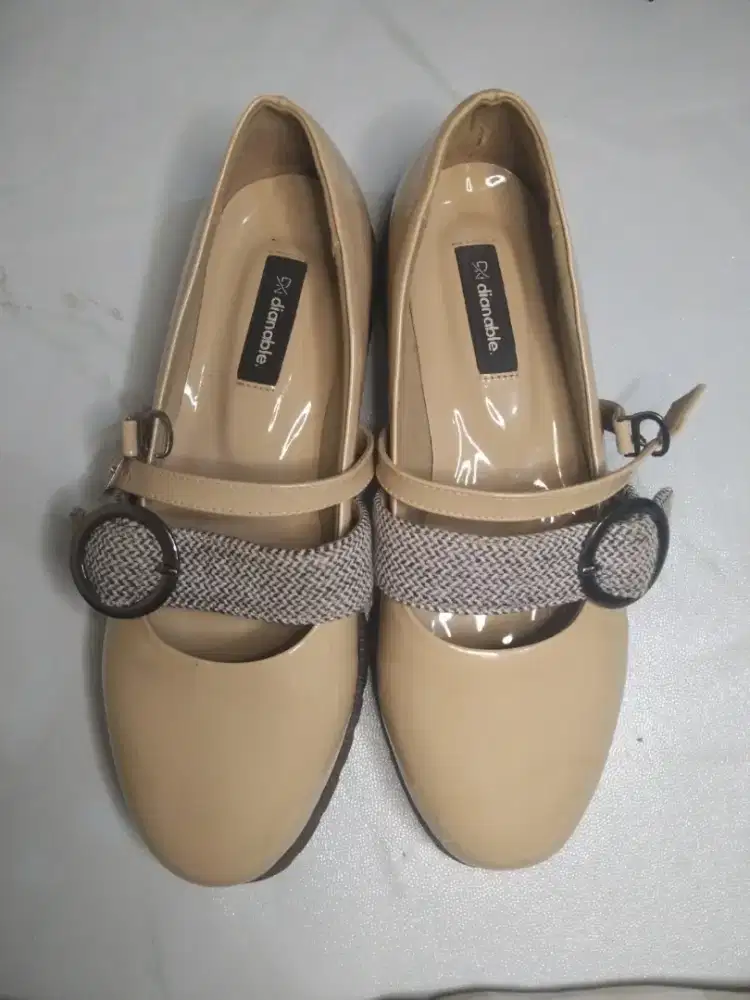 Dianable - Gumi Khaki Docmart Maryjanes