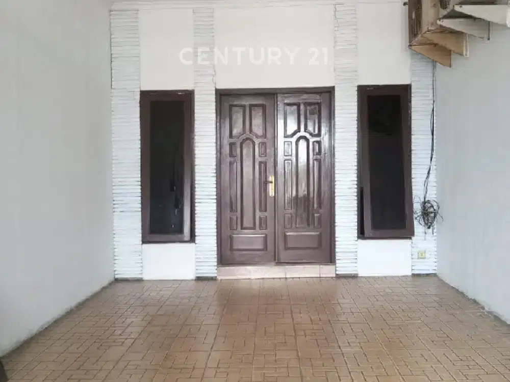 Ruko Bersih Siap Pakai Di Kampung Melayu