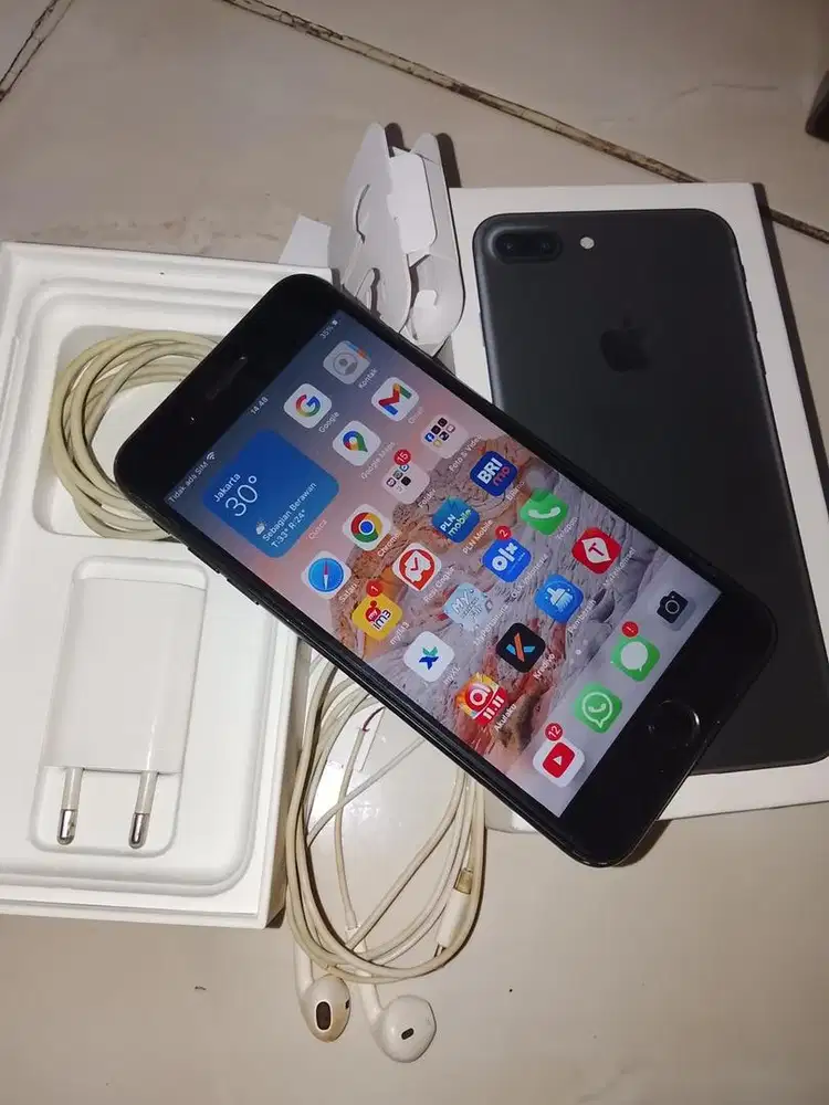 Jual Iphone 7 plus 128 gb black mate original PA/A ibox