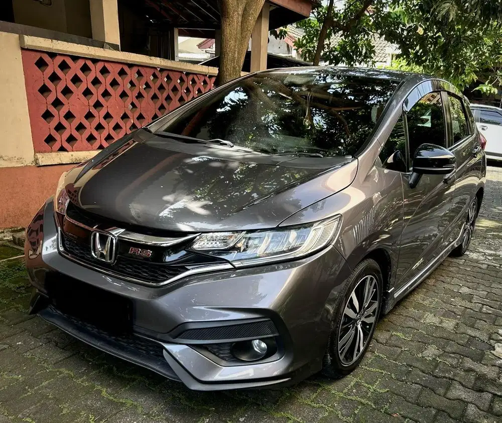 Honda New Jazz RS AT Grey Cash Only