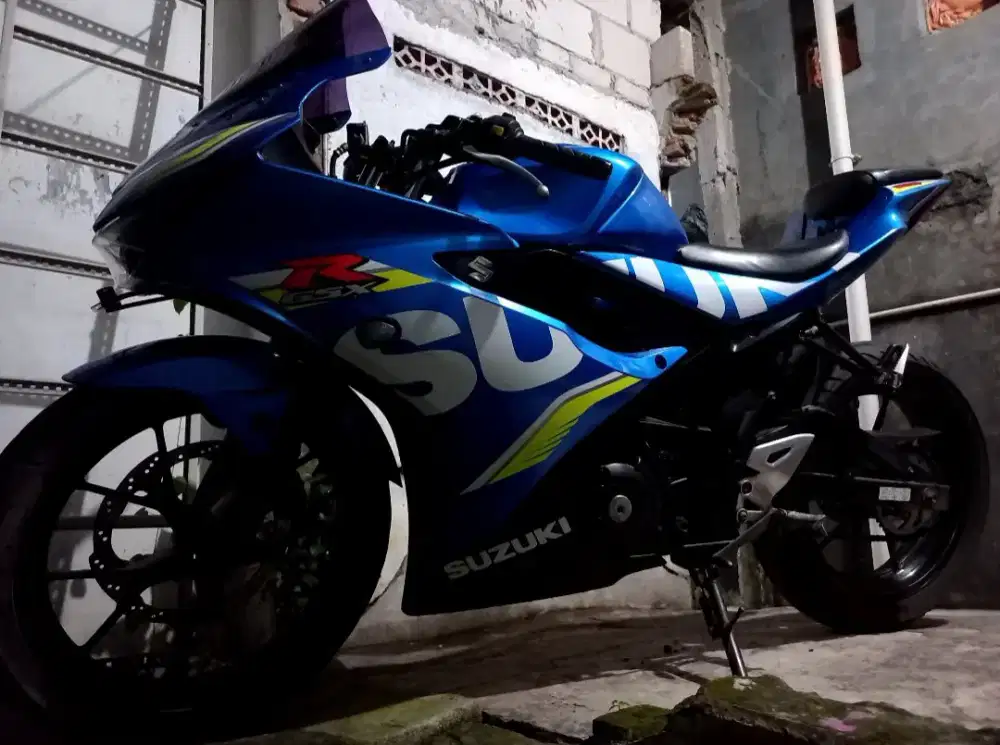 SUZUKI GSXR150 Standart Pabrik