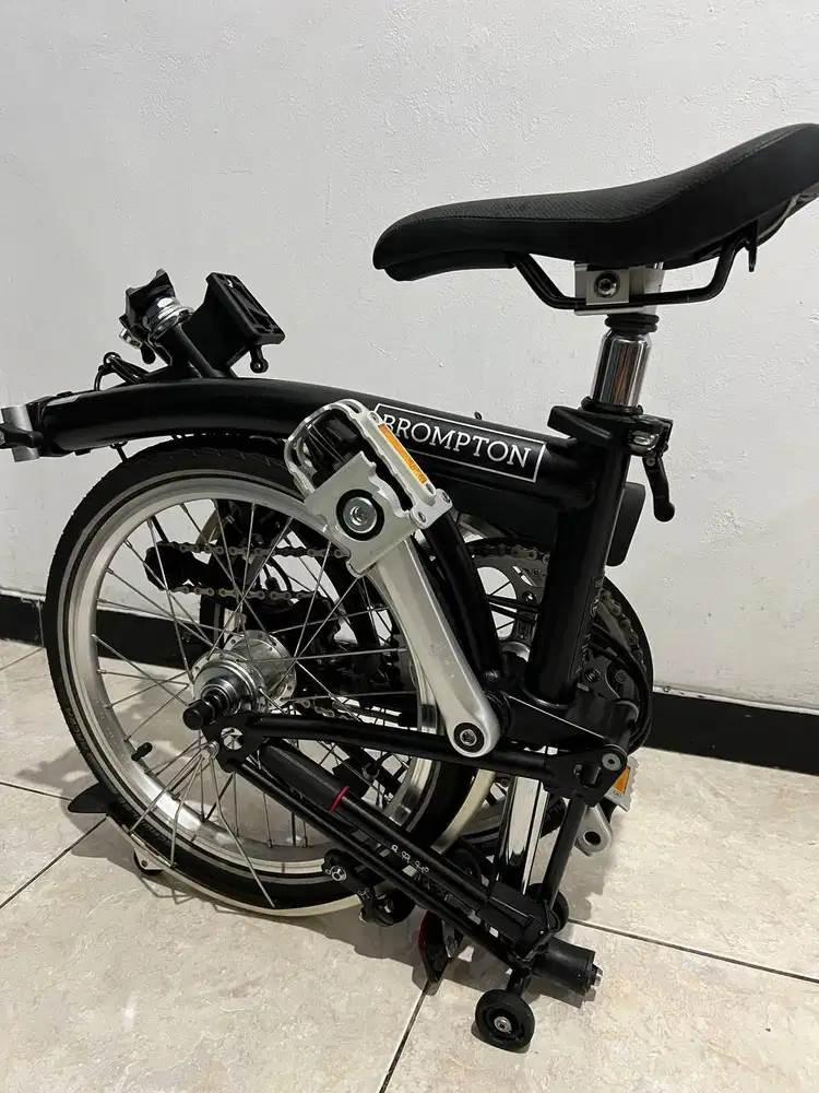 Sepeda Brompton S6L Black In Black Pembelian Tahun 2023
