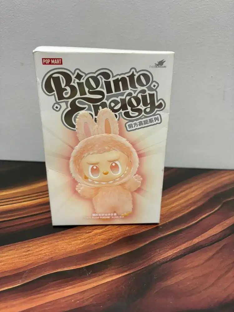 POPMART LABUBU The Monsters - Big into Energy