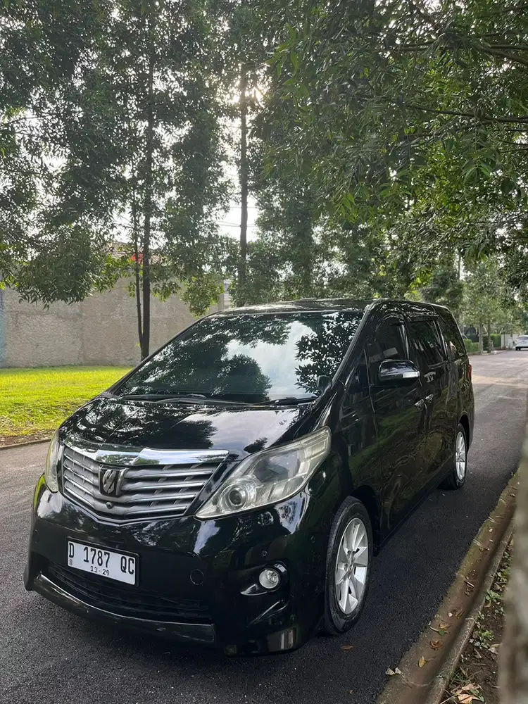 Toyota Alphard 2015 Bensin